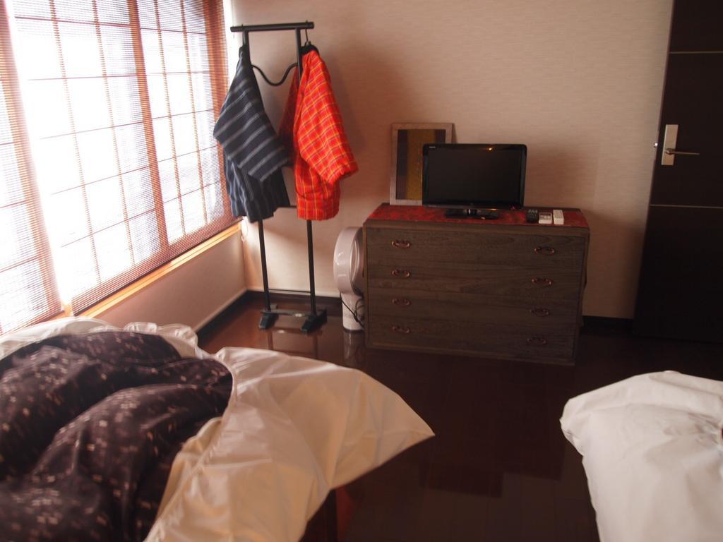 Tsumugi Inn Kyoto Rom bilde